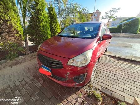 Mitsubishi Attrage 2016