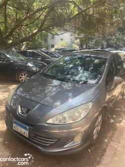 Peugeot 408 2012