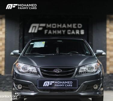 Hyundai Elantra HD 2023