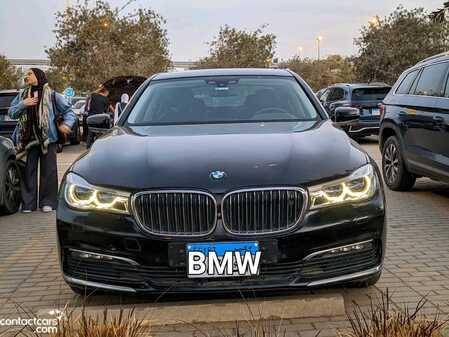 BMW 740i 2019