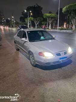 Hyundai Elantra 1999