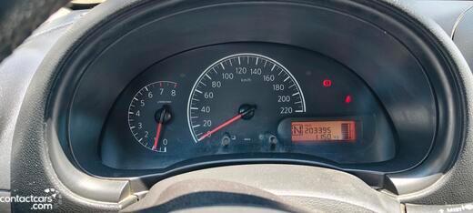 Nissan Sunny 2013