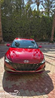 Hyundai Elantra CN7 2021